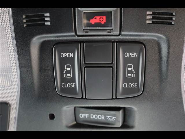 TOYOTA VELLFIRE  HYBRID 4WD 2019