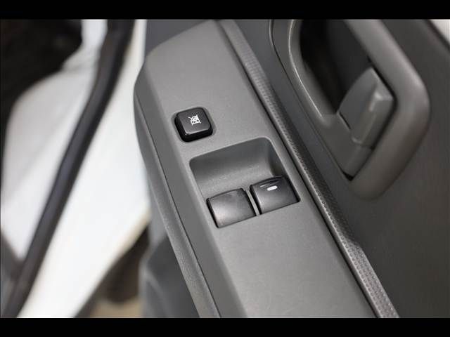 MITSUBISHI MINICAB-MiEV 2017