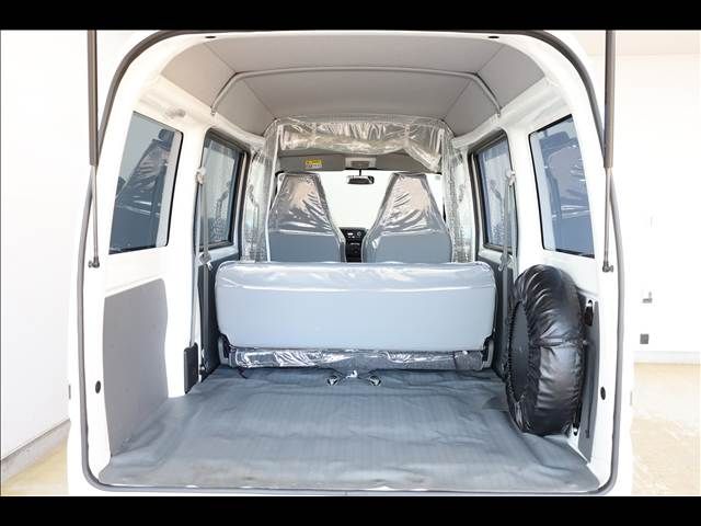 MITSUBISHI MINICAB-MiEV 2017