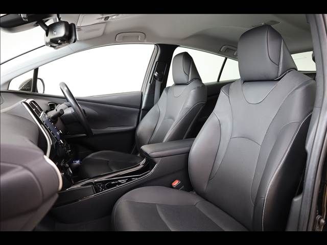 TOYOTA PRIUS PHV 2022