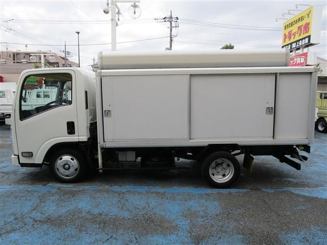 ISUZU ??? 2012