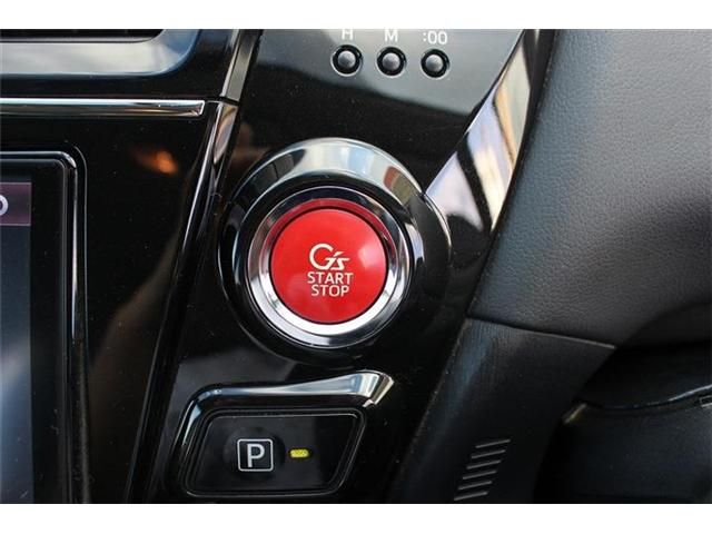 TOYOTA PRIUS Alpha 2016