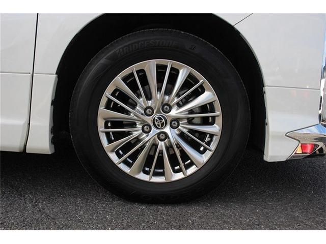 TOYOTA ALPHARD hybrid 4WD 2023