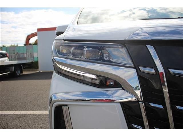 TOYOTA ALPHARD hybrid 4WD 2023