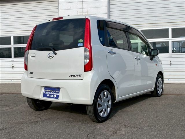 DAIHATSU MOVE 4WD 2013