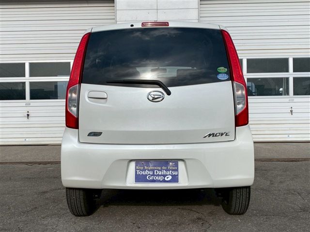 DAIHATSU MOVE 4WD 2013