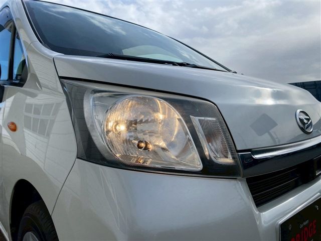 DAIHATSU MOVE 4WD 2013