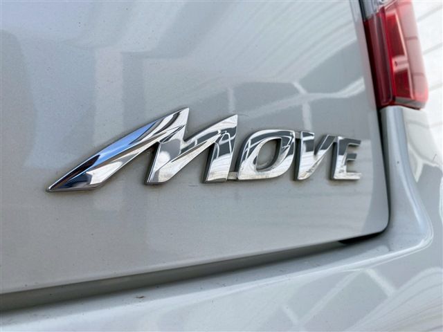 DAIHATSU MOVE 4WD 2013