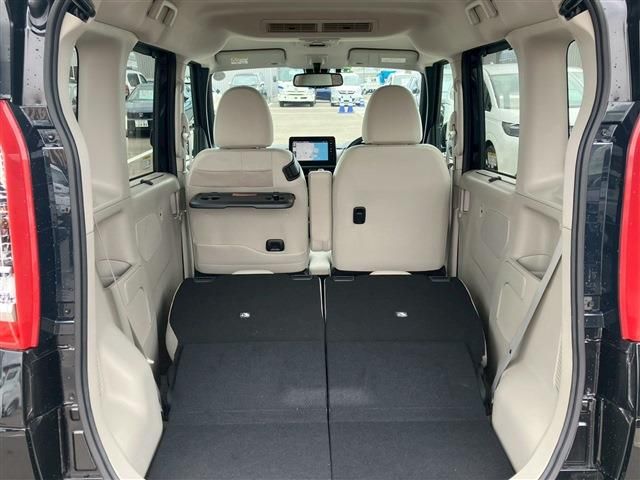 MITSUBISHI eK SPACE 2024