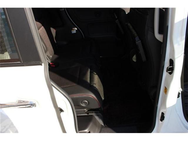 SUZUKI Spacia custom 4WD 2023