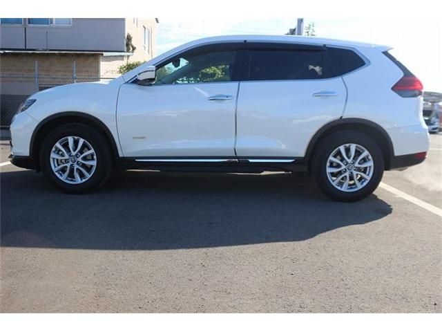 NISSAN X-TRAIL HYBRID 2WD 2017