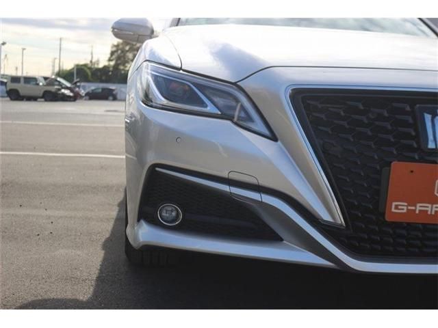 TOYOTA CROWN sedan hybrid 2018