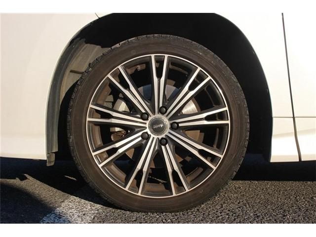 TOYOTA NOAH HYBRID 2022