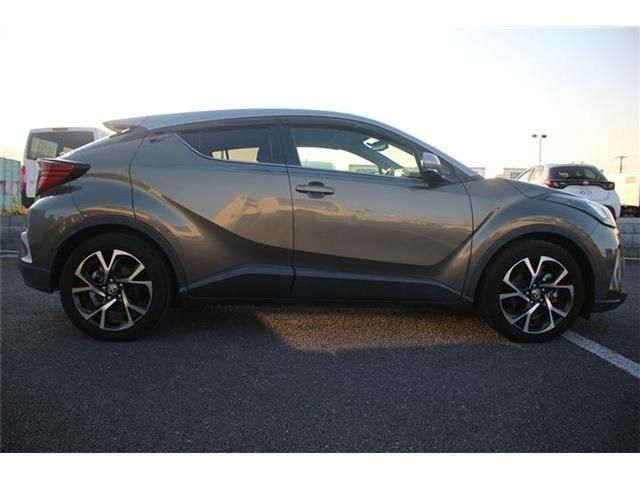 TOYOTA C-HR 2020
