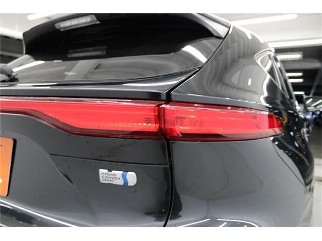 TOYOTA HARRIER HYBRID 2020