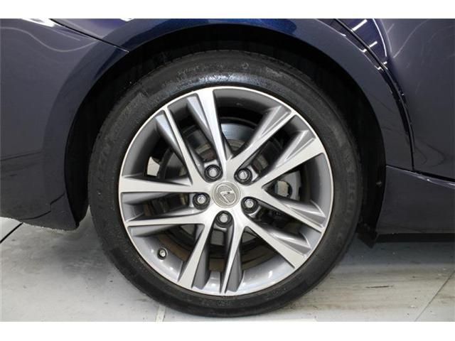 TOYOTA LEXUS IS200t 2017