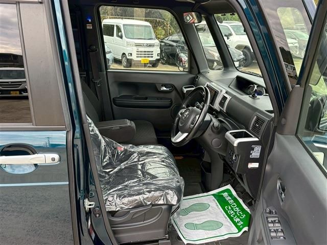 TOYOTA PIXIS MEGA 2021