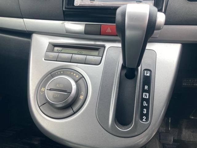 DAIHATSU MOVE CUSTOM 2007