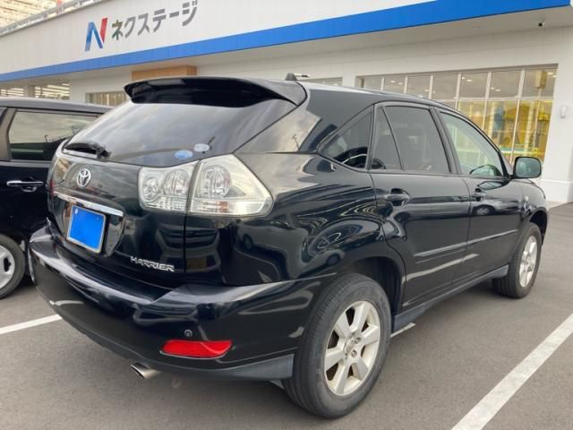 TOYOTA HARRIER 2WD 2005