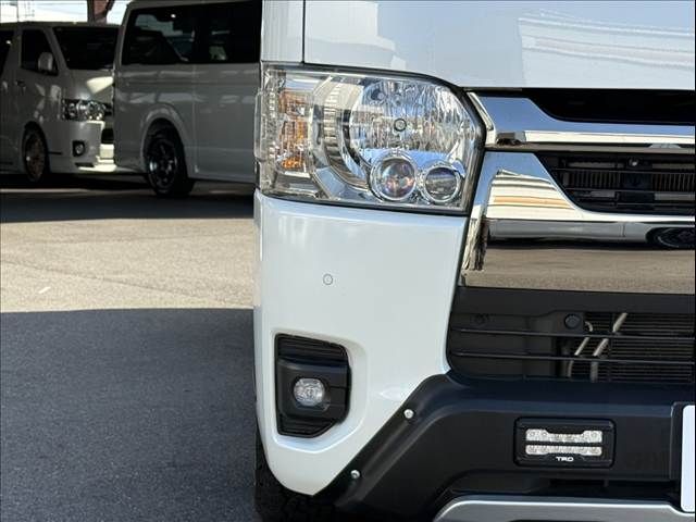 TOYOTA HIACE van 2WD 2023