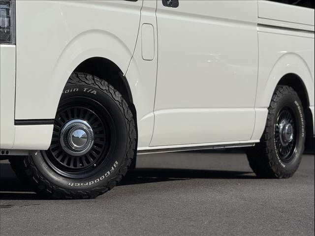 TOYOTA HIACE van 2WD 2023