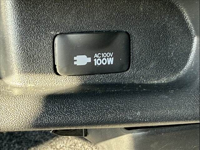 TOYOTA HIACE van 2WD 2023