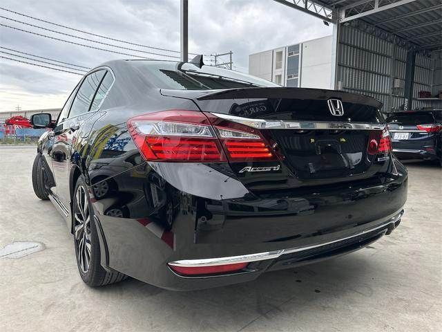 HONDA ACCORD HYBRID 2017