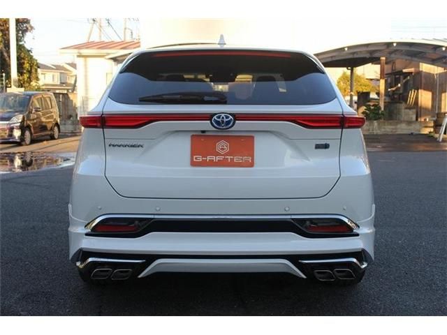 TOYOTA HARRIER HYBRID 2020