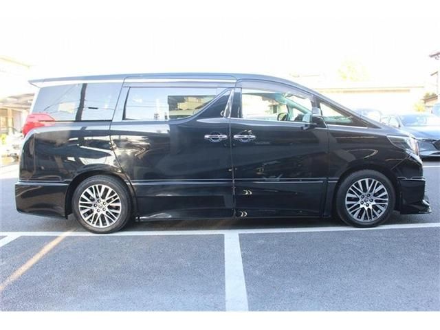 TOYOTA ALPHARD 2016