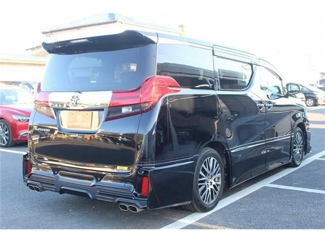 TOYOTA ALPHARD 2016