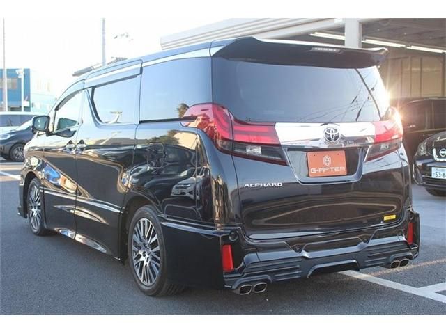 TOYOTA ALPHARD 2016