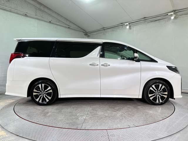 TOYOTA ALPHARD 2020