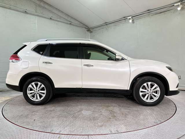 NISSAN X-TRAIL 4WD 2015