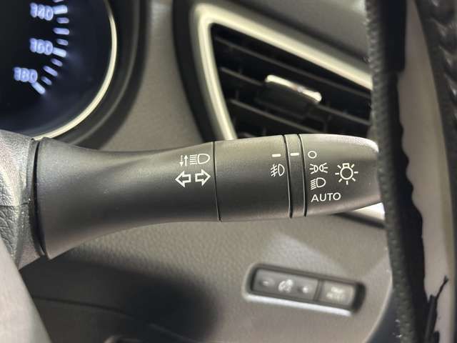 NISSAN X-TRAIL 4WD 2015