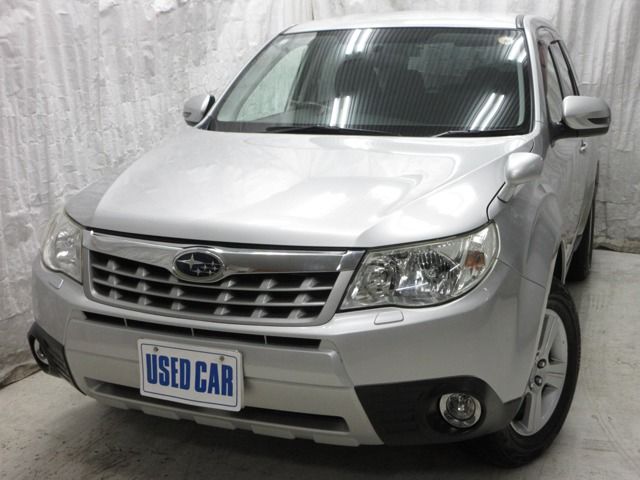 SUBARU FORESTER 2011