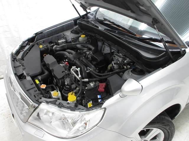SUBARU FORESTER 2011