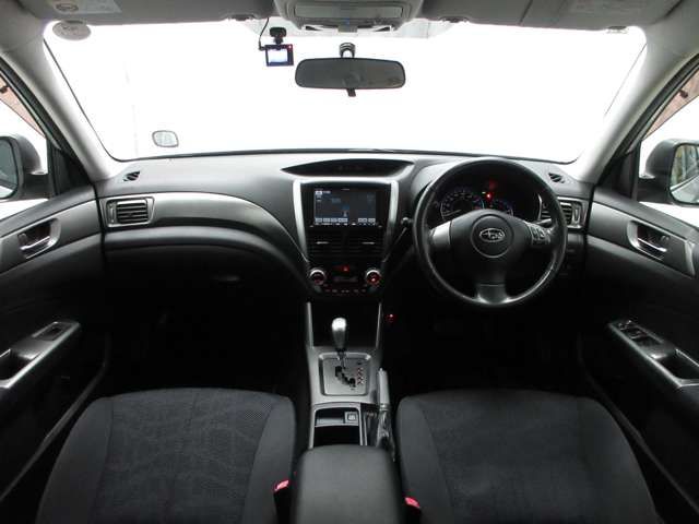 SUBARU FORESTER 2011