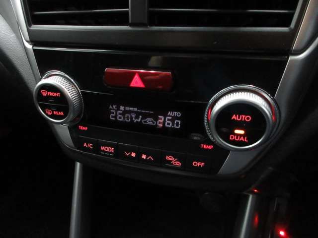 SUBARU FORESTER 2011