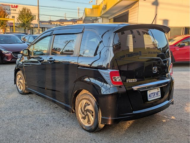 HONDA FREED HYBRID 2014