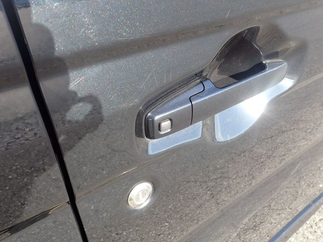 SUZUKI Spacia custom 2024