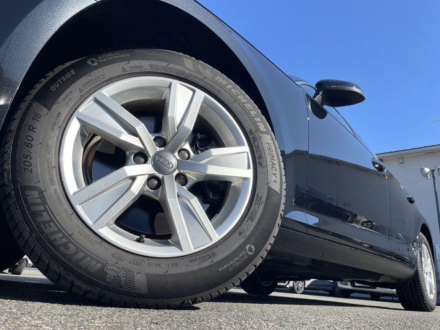 AUDI AUDI A4 AVANT 2016