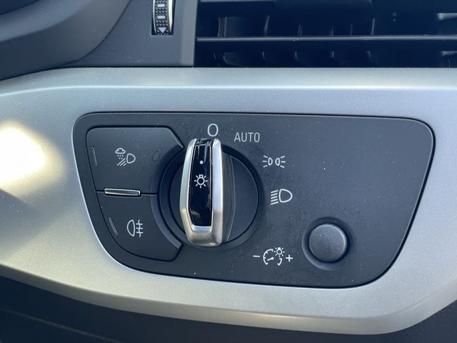 AUDI AUDI A4 AVANT 2016