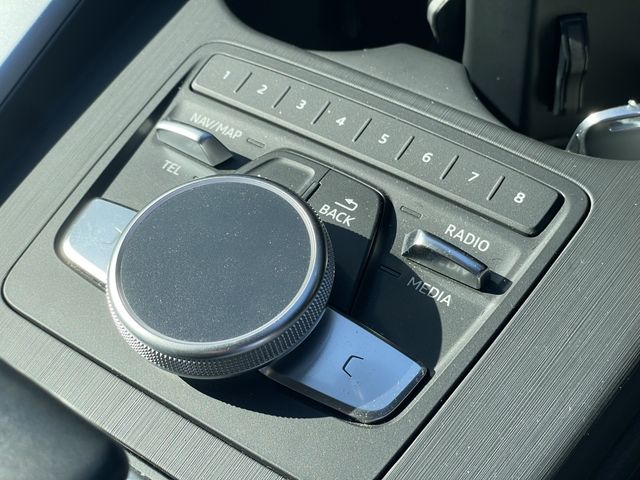 AUDI AUDI A4 AVANT 2016