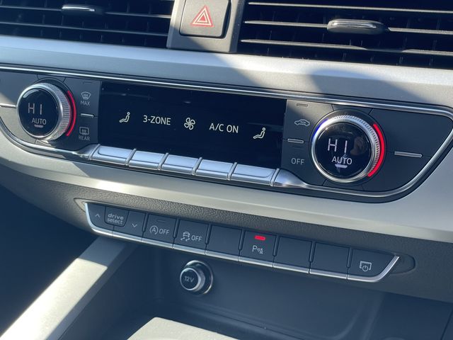 AUDI AUDI A4 AVANT 2016