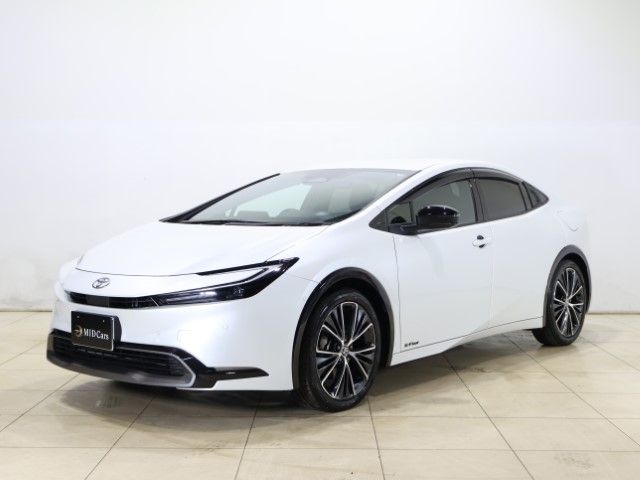 TOYOTA PRIUS 4WD 2024