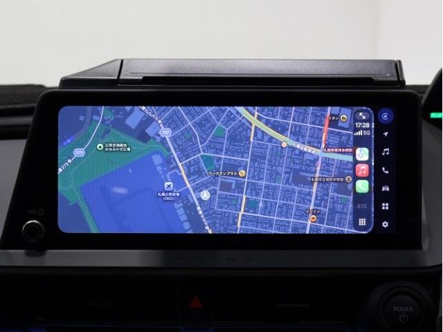 TOYOTA PRIUS 4WD 2024