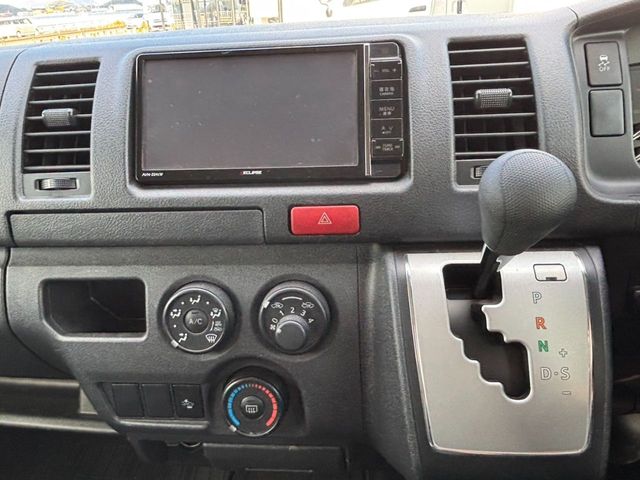 TOYOTA HIACE van 2WD 2020