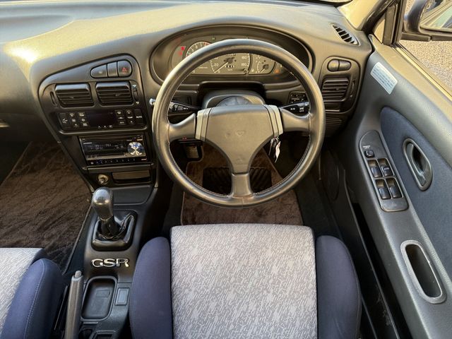 MITSUBISHI LANCER  4WD 1994