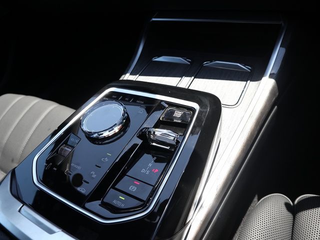 BMW BMW 7series 2025