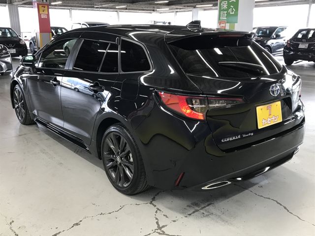 TOYOTA COROLLA TOURING HYBRID 2019